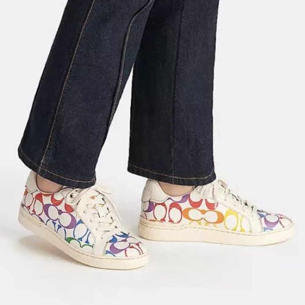 NWB Coach Clip Pride Sig Lowtp cream sneakers